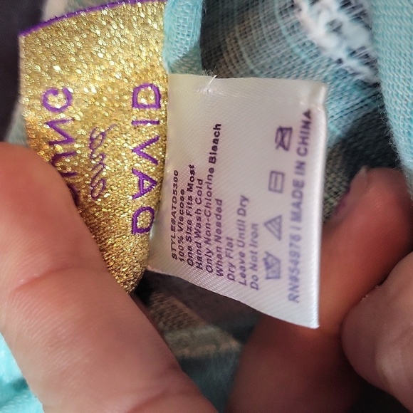 David and Young Dress - Picture 9 of 11